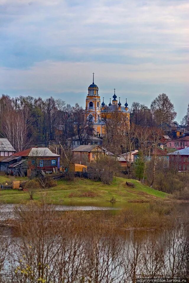 Город кологрив костромской. Город Кологрив Костромской области. Кологрив Костромская область достопримечательности. Кологрив город Костромская область достопримечательности.