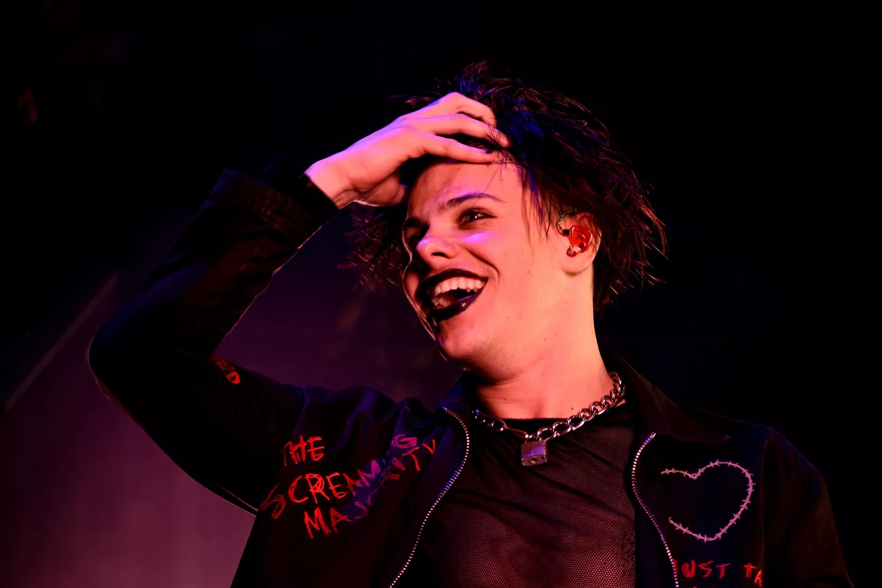 Yungblud 2020. Loner клип. Yungblud жанр. Yungblud 2022. Yungblud.
