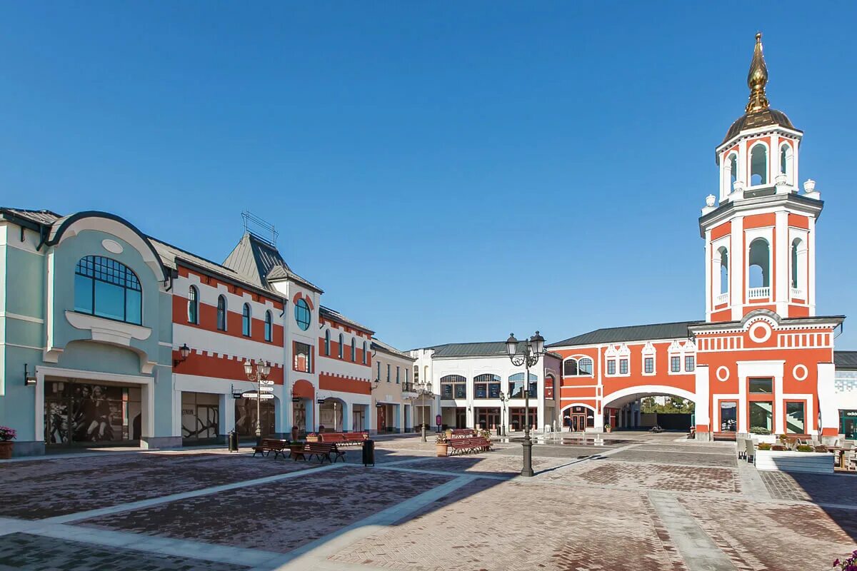 Outlet белая. Аутлет белая дача Москва. Мега белая дача Village. Аутлет Виладж белая дача. ТЦ Виладж аутлет)"..