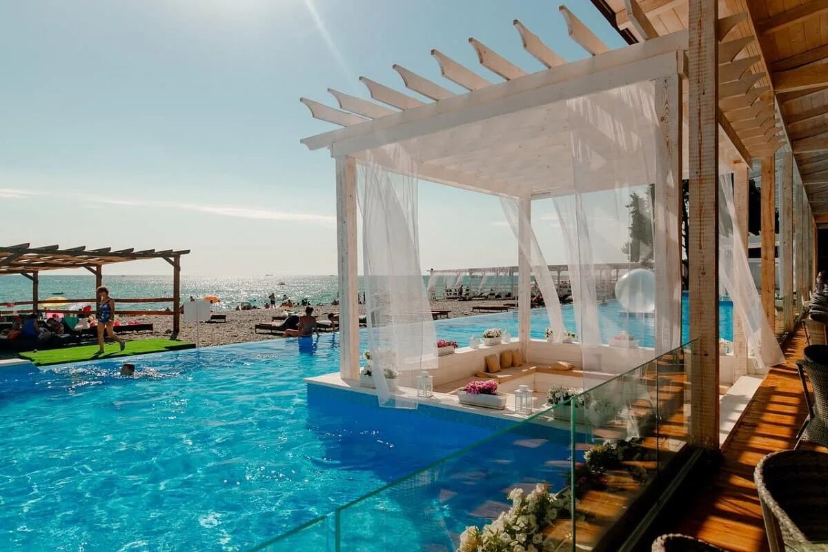 Отель прометей клуб сочи. Prometey club hotel spa, лазаревское. Лазаревское первая линия все включено. Лазаревское первая линия все включено. Отель прометей клуб лазаревское.