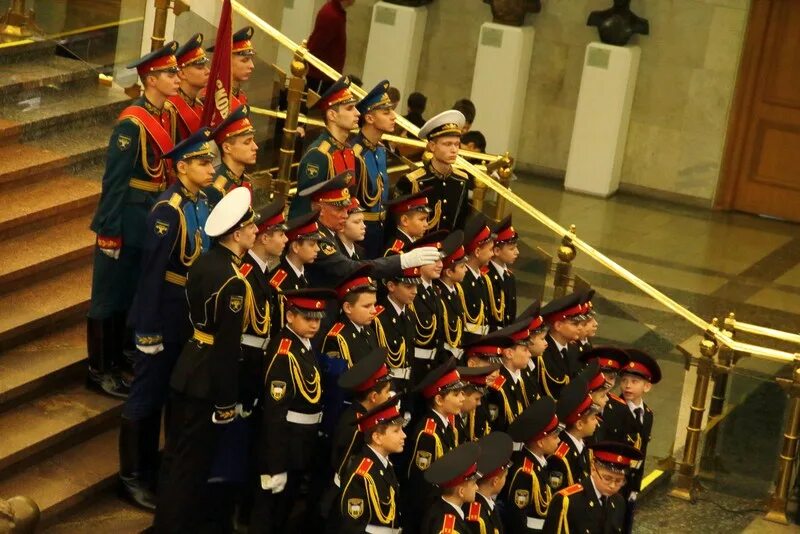Школа 1770 кадетский музыкальный. Московский кадетский музыкальный корпус. Кадетский женский музыкальный корпус. Кадетская школа 1770 знаменосцы. Московский кадетский музыкальный корпус.