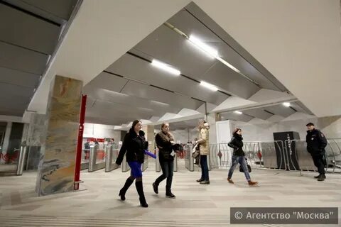 Работа метро молодежная