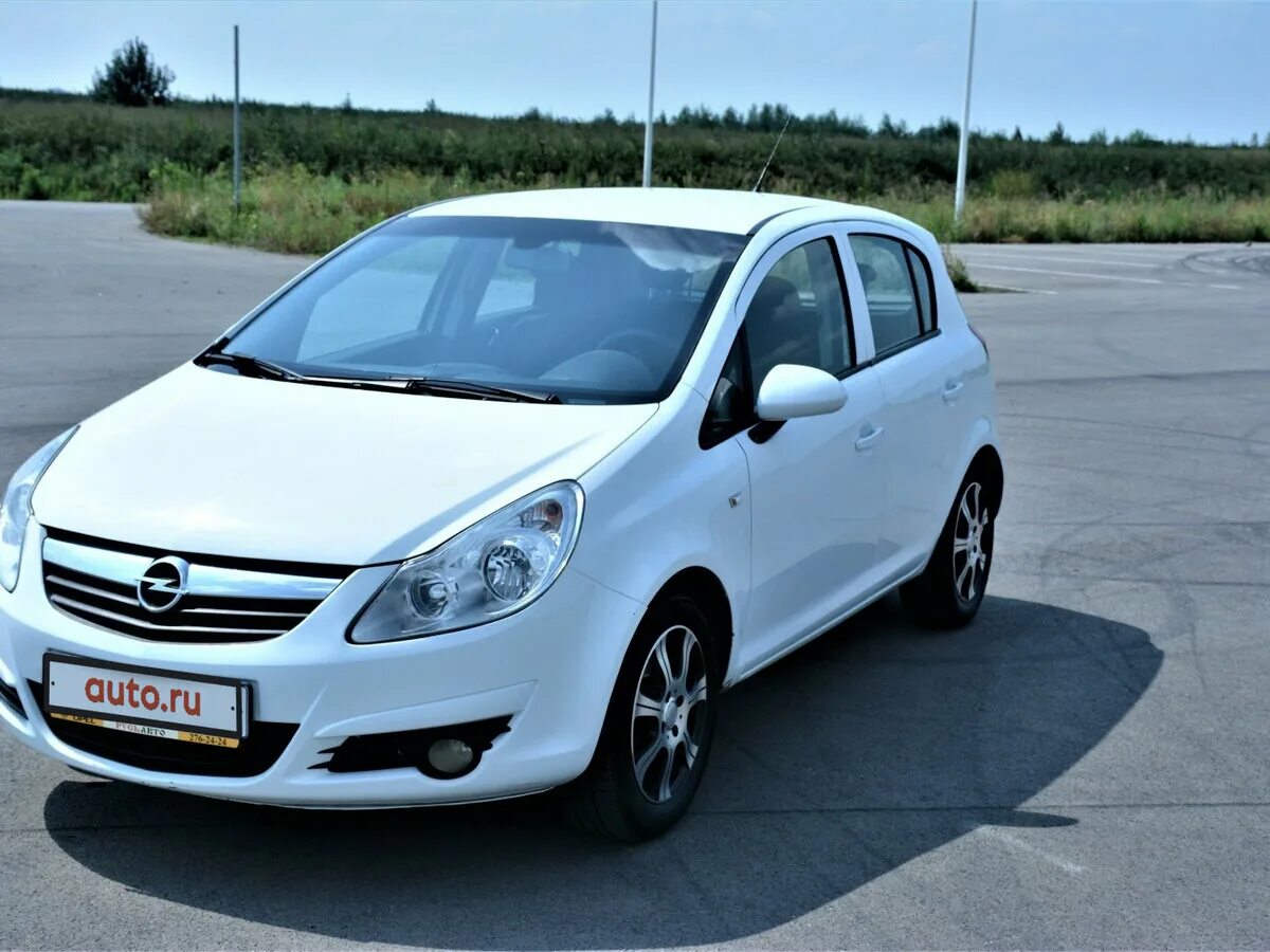 4 автомат. Opel corsa 4. Опель корса 2010 красный. 4. 4.