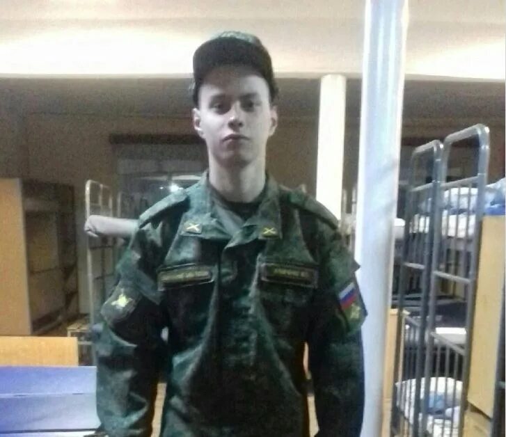 Похороны солдата срочника. Гибель срочников под курском. Гибель срочников под курском. Похороны солдата срочника погибшего. Гибель срочников под курском.