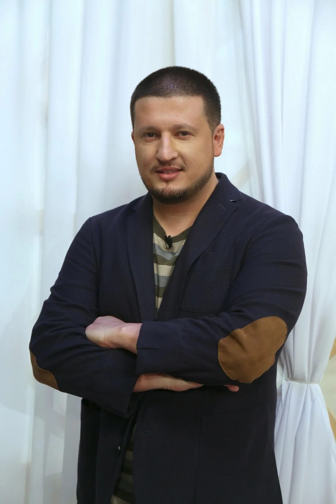 Ренат агзамов лицо. Черный список с ренат агзамов. Ренат агзамов. Черный список с агзамовым. Черный список пятница ренат агзамов.