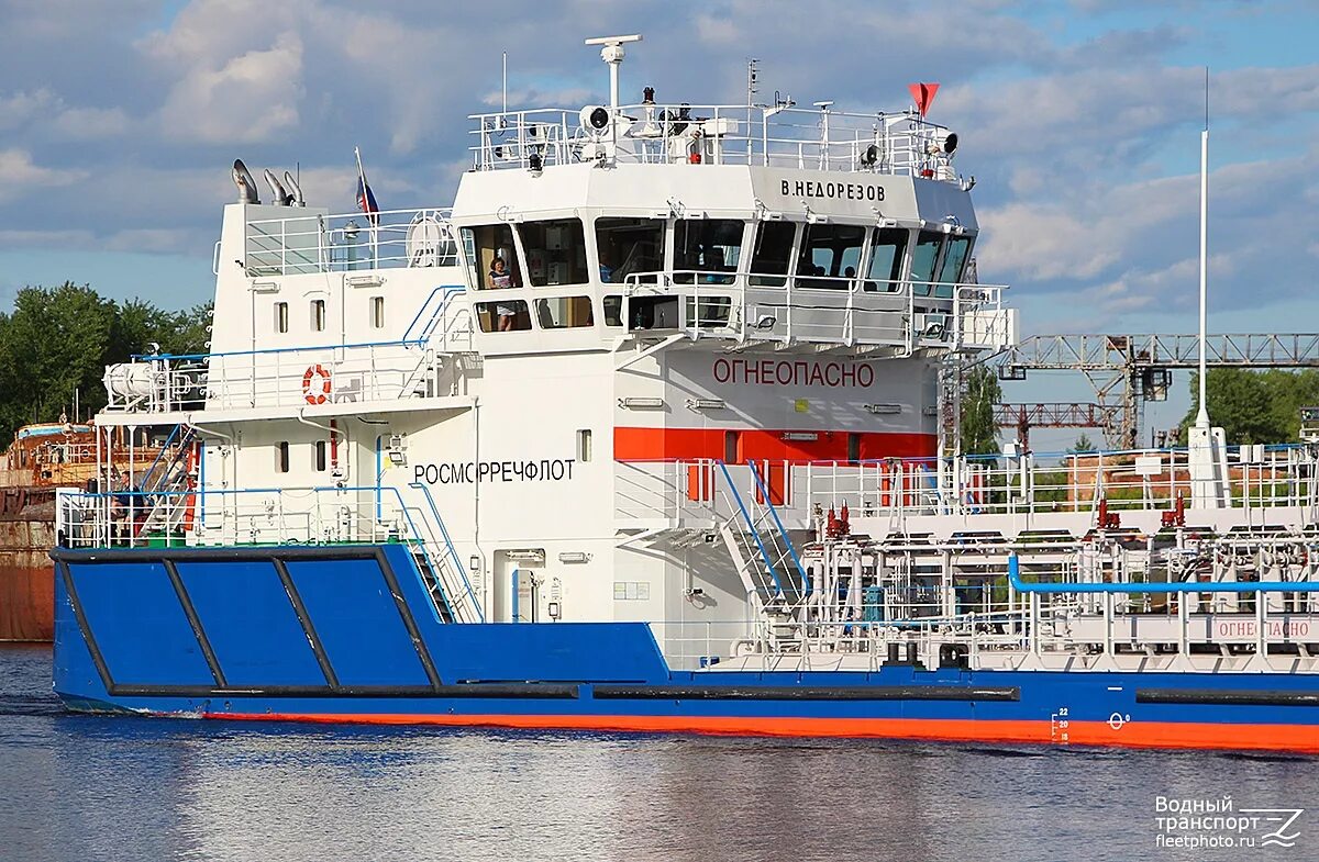 Катер проекта 78. Буксир-толкач р-14 чертёж. Проекты rt. Танкер бункеровщик тб-601. Фрегат проекта 20386 чертеж.