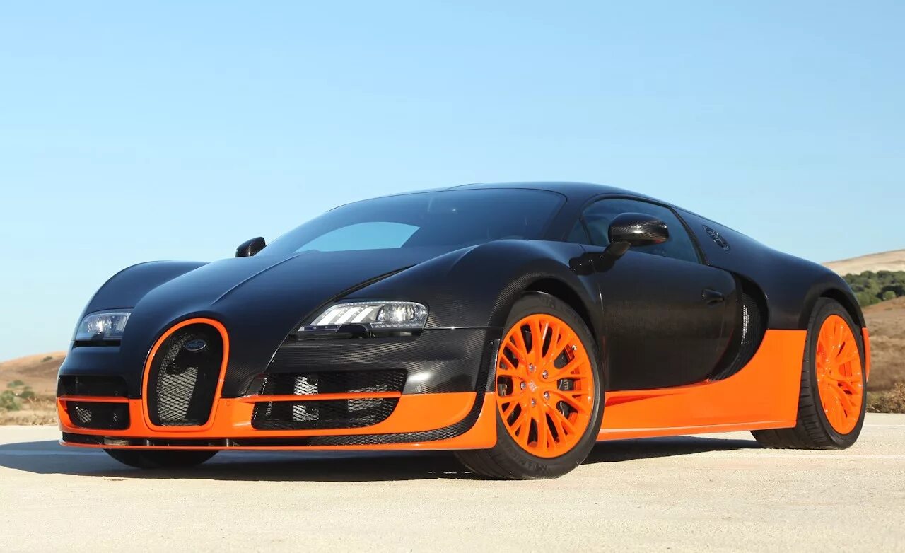 Крутые и быстрые машины. Бугатти Вейрон Суперспорт. Автомобиль Bugatti Veyron 16.4. Bugatti Veyron 16.4 super Sport 2010. Bugatti Veyron 16.4 super Sport Black.