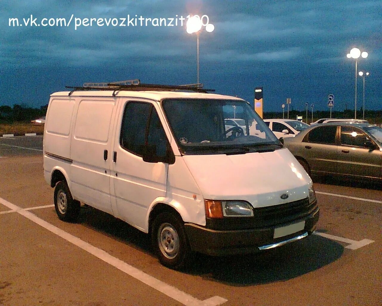 Ford Transit 4wd. Ford Transit 04. Ford Transit 4 поколение. Ford Transit 2 поколение.