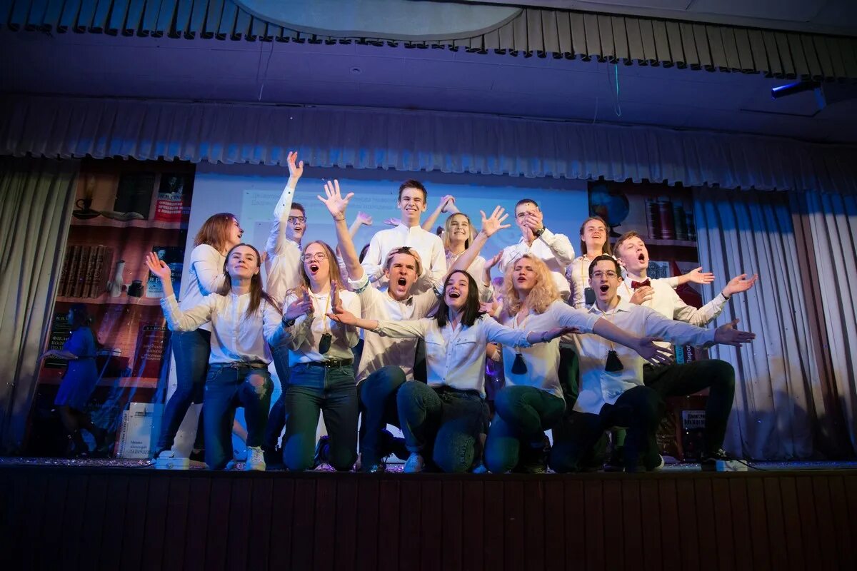 ученик года 2021 новосибирск. ученик года новосибирск. ученик года новосибирск. авторы про школьников. ученик года новосибирск.