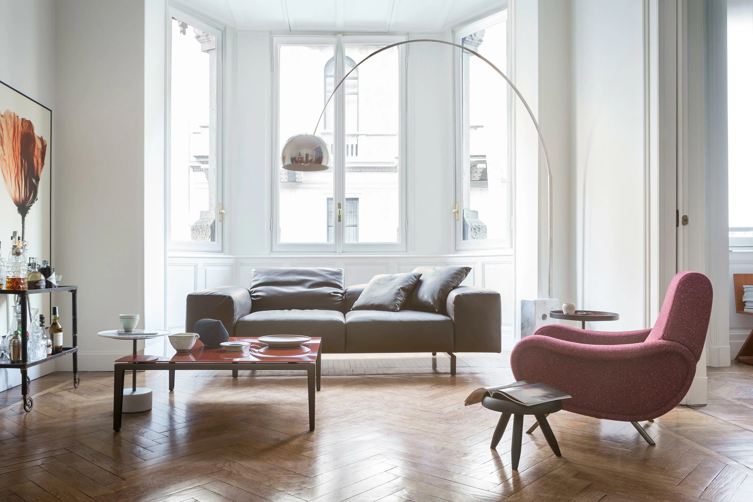 Nicolas schuybroek architects. Cassina nest sofa. Пьер контолукки дизайн. Мебель арт-деко неоклассика. Гостиная пьер.