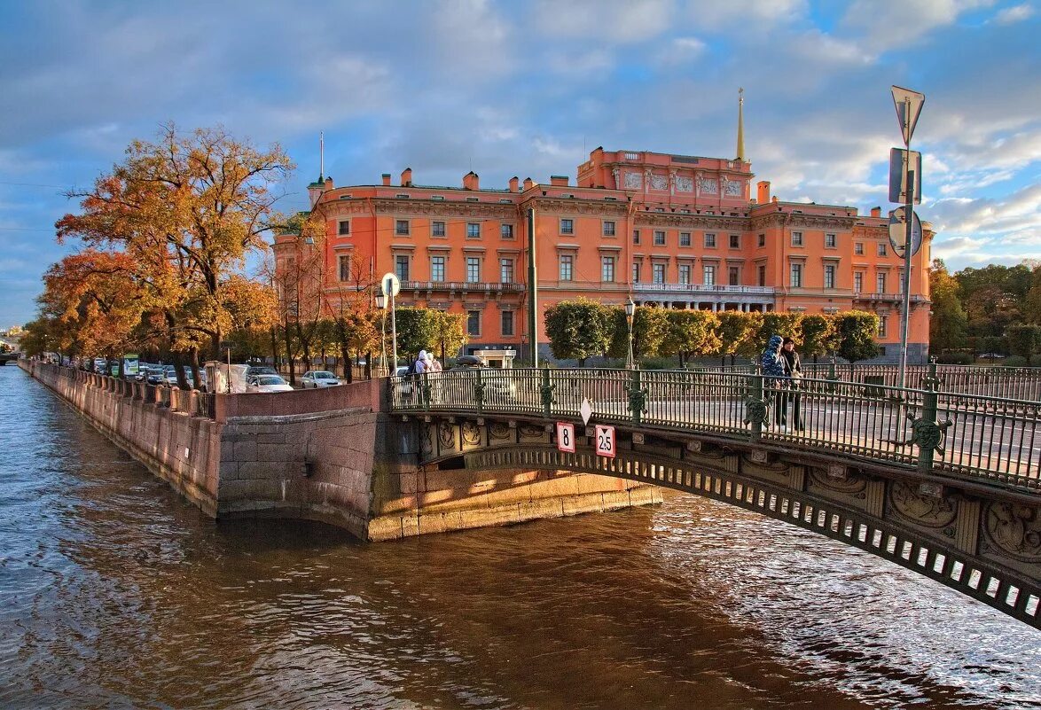 Михайловский замок сайт