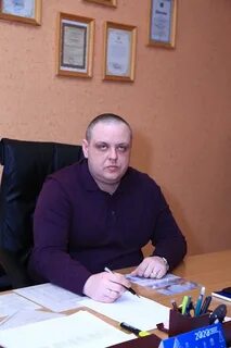Начальник жилищника