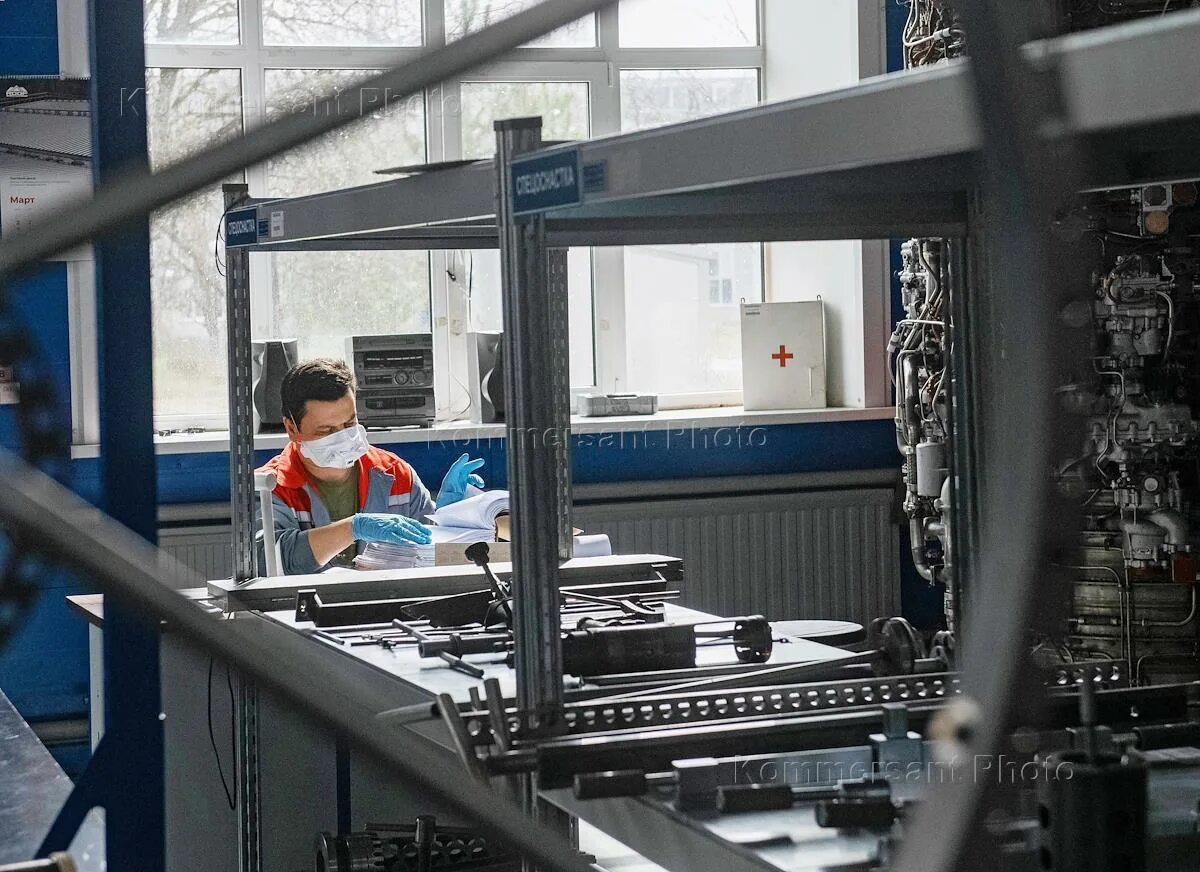 Гатчина завод работа. Kingspan завод. На деревообрабатывающее производство требуются:. Гатчина завод работа. Экономика гатчины.