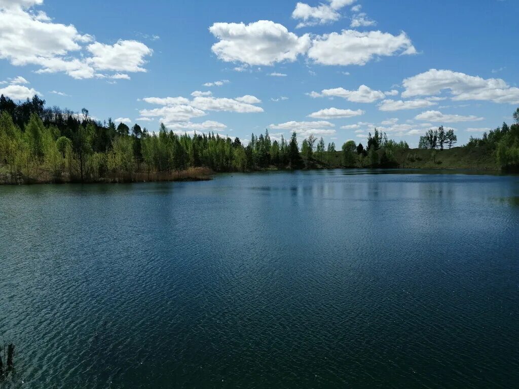 Железногорск голубая лагуна озеро. Голубая лагуна железногорск курская область. Голубые озера железногорск курская область. Голубая лагуна курская область железногорский. Голубая лагуна железногорск курская область.