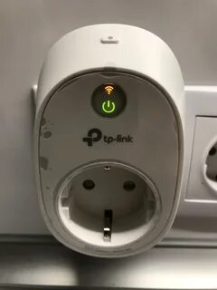 Умная розетка tp