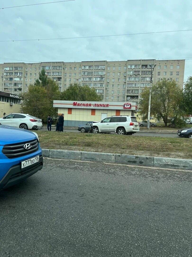 Линия на Остужева Воронеж. ОДМ Воронеж Остужева. Белый мститель в Воронеже на Остужева Воронеж