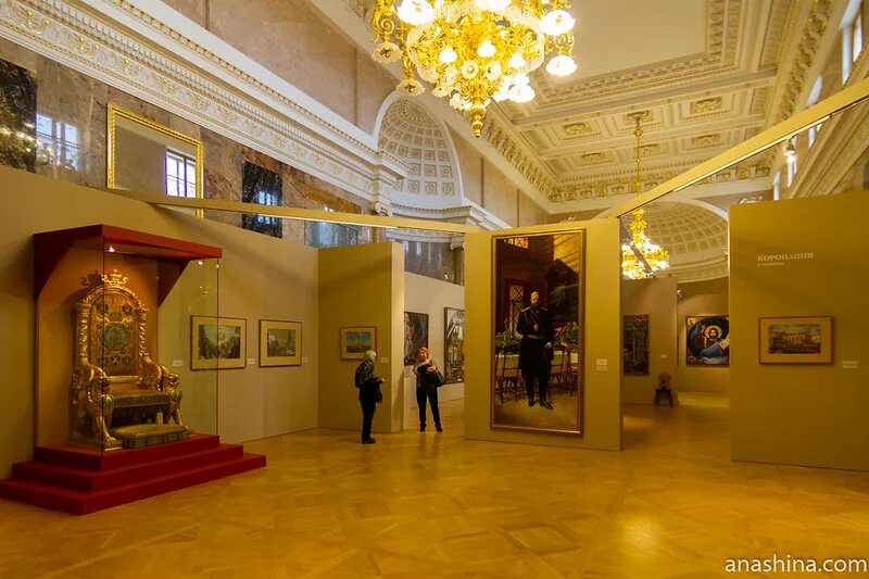 Русский музей михайловский дворец внутри. Михайловский замок экспозиция. Михайловский замок выставки сейчас. Петербург михаила махаева выставка. Выставка в михайловском замке в санкт петербурге.