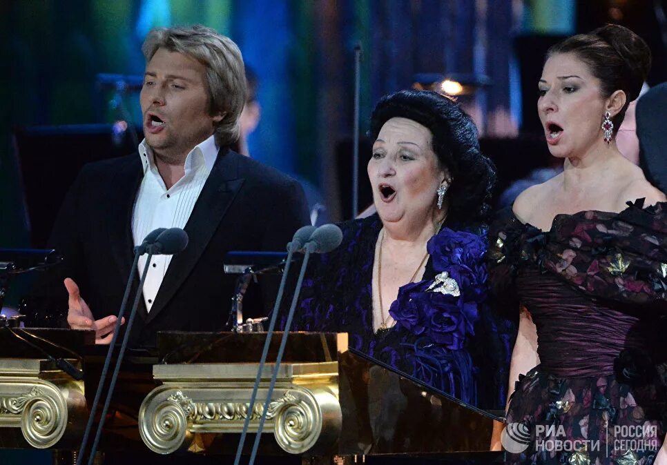 Басков оперный певец. Коля басков 2022. Басков с монсерат кабалье. Николай басков 2002. Николай басков 2022.