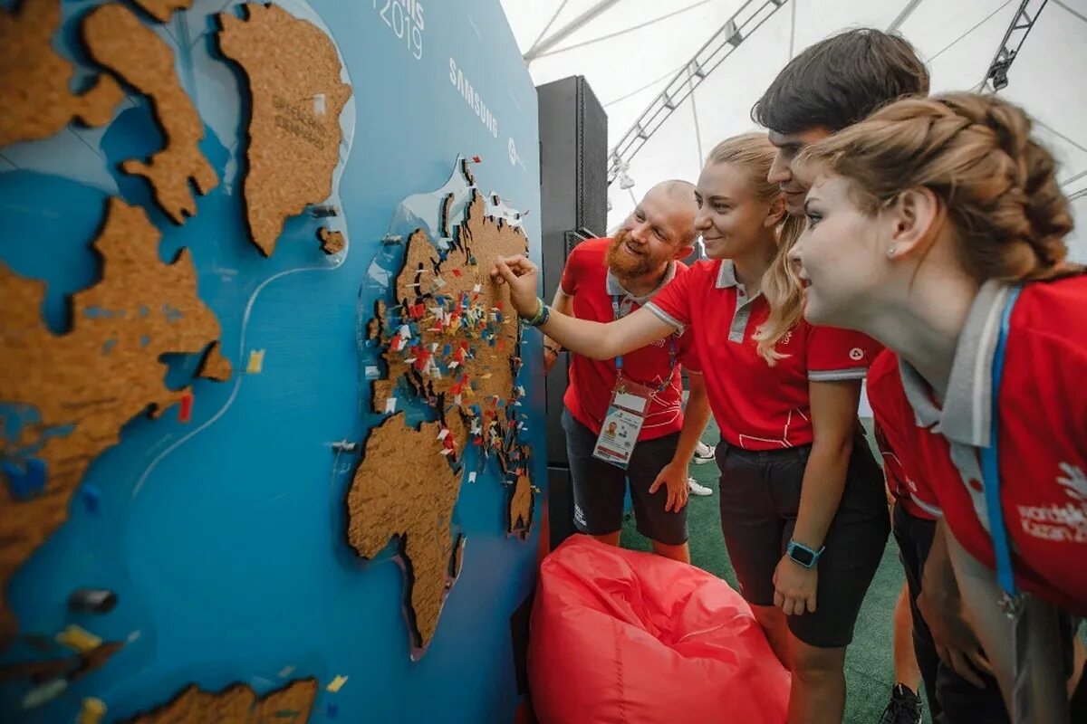 ксрк вос. артек и конкурс моя страна моя россия. опыт деятельности всероссийских и международных детских центров. всероссийский лагерь. лагерь смена анапа комнаты лидер.