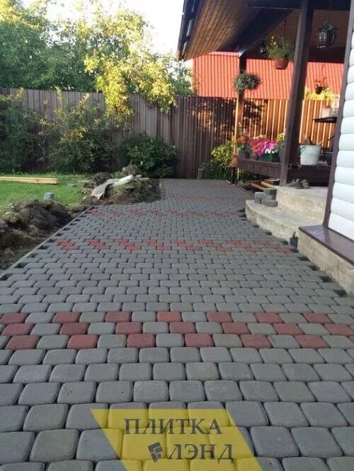 Укладка тротуарной плитки. Укладкатратуарной плитки. Тротуарная плитка во дворе. Монтаж дорожек из брусчатки. Брусчатка брук римский 5 камней ульяновск.