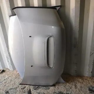 Капот тойота ноах