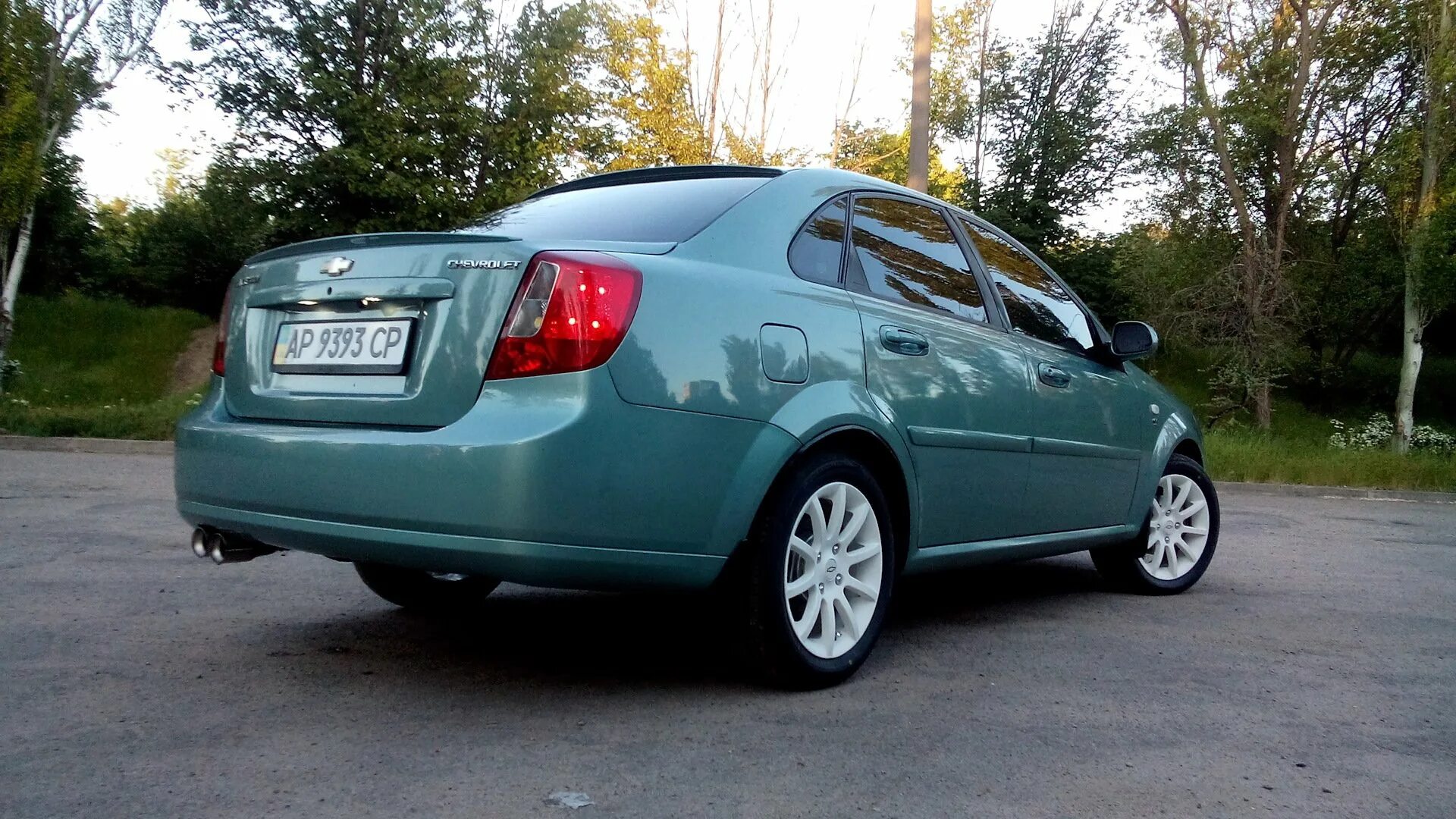 Chevrolet Lacetti 1.6. Chevrolet Chevrolet Lacetti 2007. Шевроле Лачетти седан зеленая. Chevrolet Lacetti зеленый. Лачетти 1.8 купить