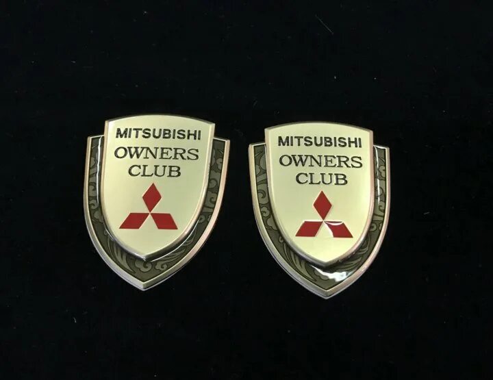 Mitsubishi club. Логотип Mitsubishi Galant 9. Логотип Митсубиси для магнитолы. Эмблема Mitsubishi 32*28 с подсветкой. Митсубиси 21 клуб.