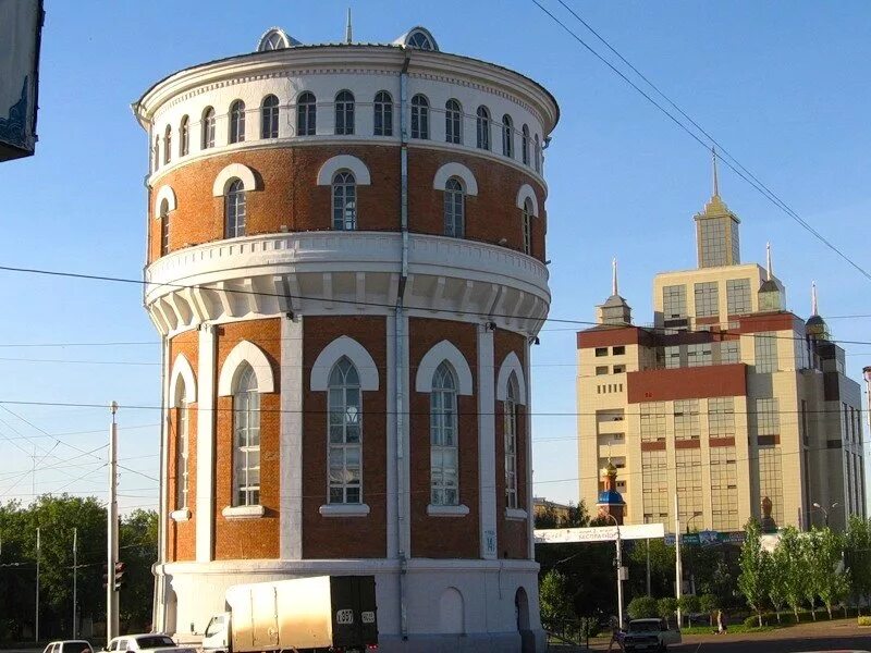 оренбург. памятники архитектуры города оренбург. водонапорная башня оренбург. башня оренбург проспект победы. водонапорная башня огу.