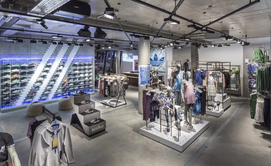 Adidas Originals Store. Магазин адидас ориджинал. Адидас Кузнецкий мост. Adidas Milano.