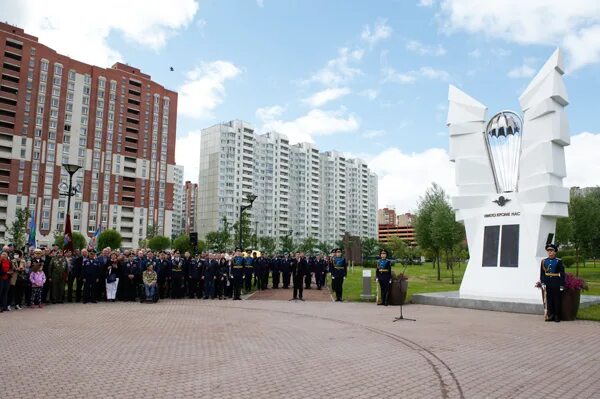 В парке Боевого Братства: Дневник пользователя Манюша