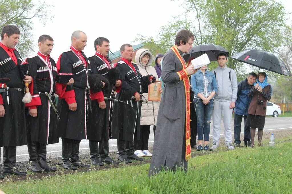 Погода рп5 крыловская ленинградский район. Станица Крыловская Краснодарский край Крыловской район. Станица Кугоейская Краснодарский край Крыловский. Станица Бекешевская храм настоятель. Храм в станице Бекешевской.