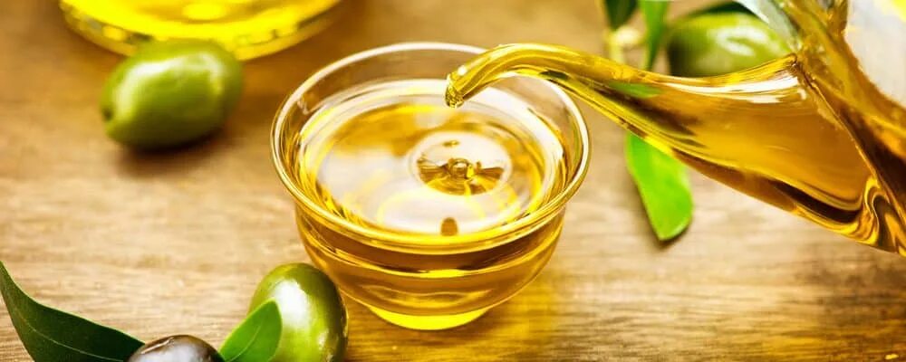 Оливковое масло от прыщей. Оливковое масло дорогое. Оливковое масло при акне. Масло оливковое слоган.