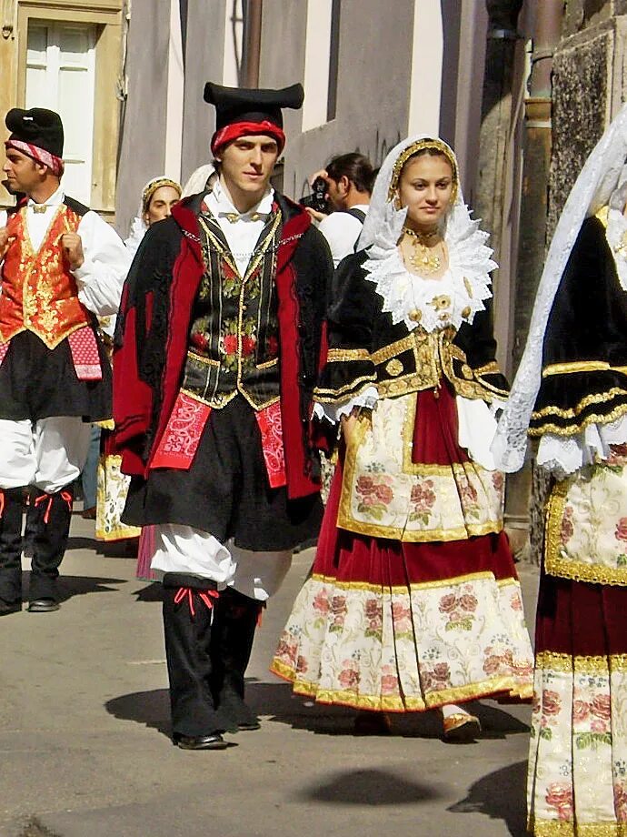 Италия национальный костюм Италии. Национальный костюм Сицилии. Традиционная итальянская одежда. Национальная одежда итальянцев.