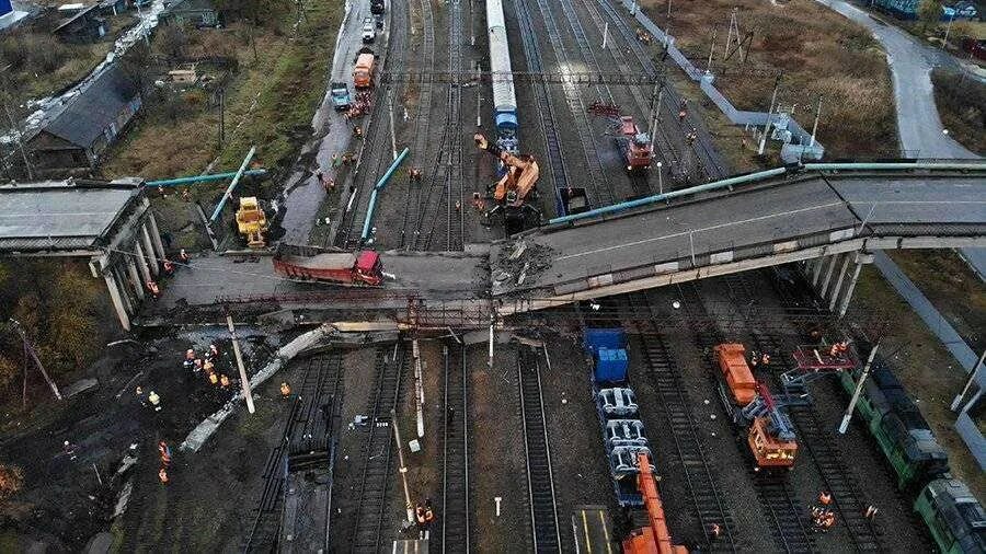 Движение поездов восстановлено