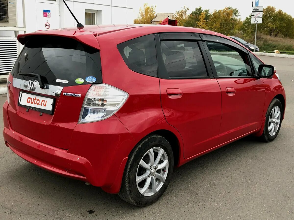 Хонда фит 2010 купить. Honda Fit 2010. Honda Fit Hybrid. Хонда фит гибрид 2010. Honda FTI 2010.