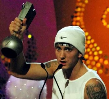 Kleidung & Accessoires Eminem Men's Mic Pose Vest € 41.98