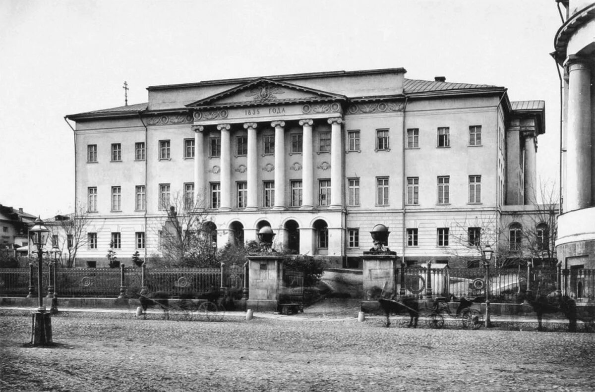 М сеченова чехов. Императорский московский университет 1884. Чехов в московском университете. Медицинский факультет московского университета 19 век. Чехов в московском университете.
