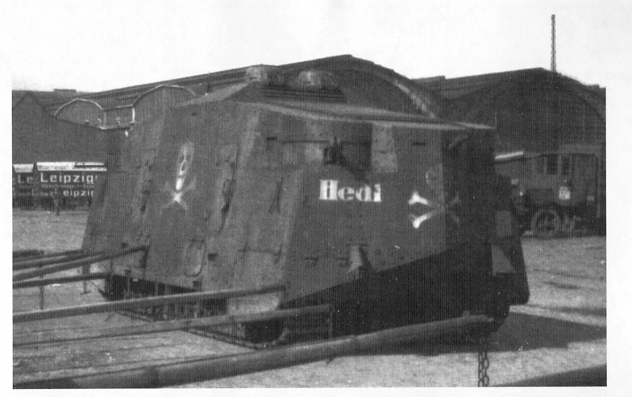 Немецкий танк 7. A7v Hedi. Sturmpanzerwagen a7v. A7v танк. Panzerflak a7v.