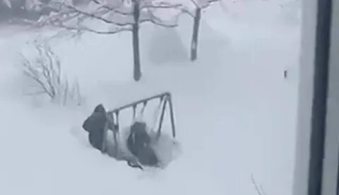 Зима огромная просторная нестерпимо блистающая