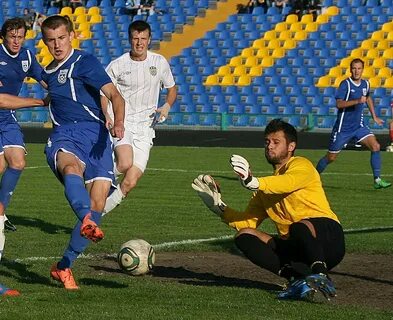 Чемпионат украины первая лига