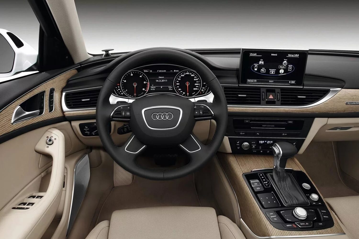 A6 сколько стоит. Audi a6 2012 Interior. Ауди а6 салон. Audi a6 2017 салон. Ауди а6 2017 салон.