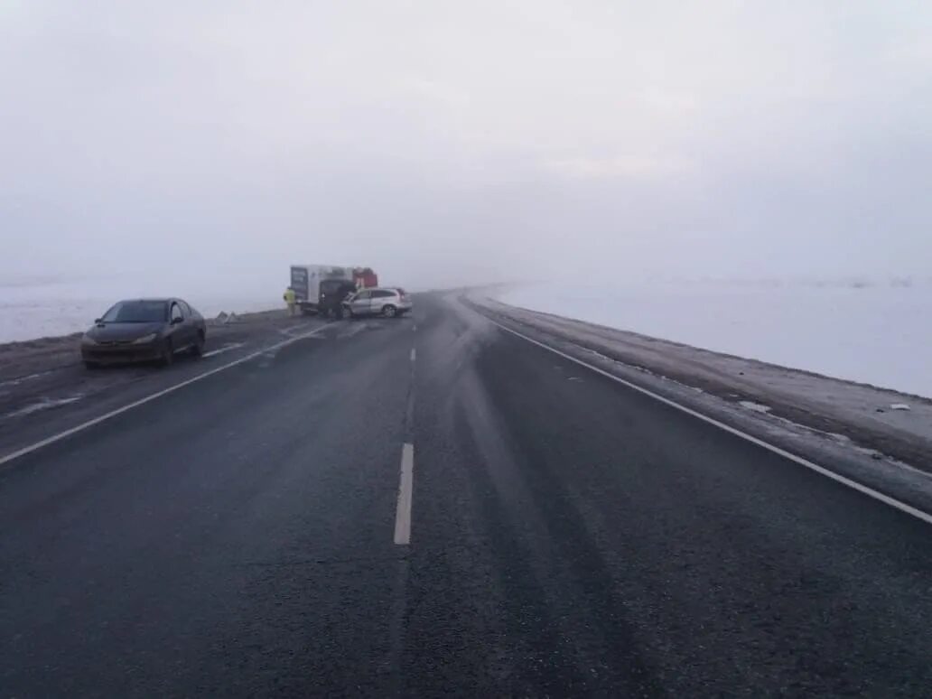 Трасса Оренбург Самара. Трасса Оренбург Самара сейчас. Аварии Оренбург трасса Самарская. На трассе Оренбург-Самара столкнулись.