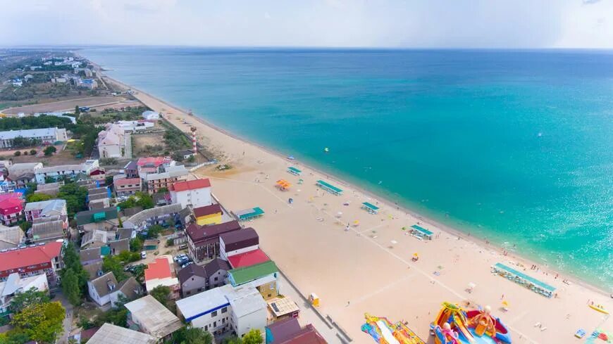 Путевки в саки. Путевки в саки. Саки крым море. Пляж прибой саки. Крым город саки санаторий прибой.