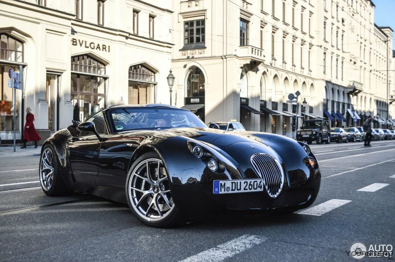 Марки машин москва. Wiesmann mf5. Wiesmann MF Coupe Кернеса. Кабриолет Wiesmann mf5. Wiesmann gt mf6.