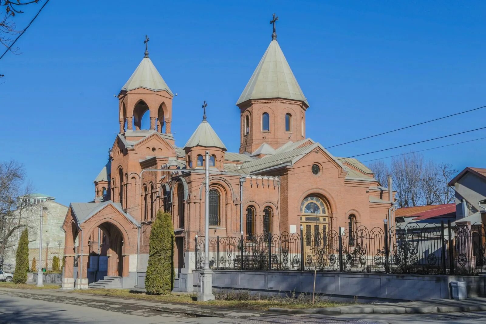 Церковь сурб степанос калининград. Аац армянская апостольская церковь. Церковь святого карапета армения. Армянская апостольская церковь ереван. Церковь святого григория просветителя (таллин).