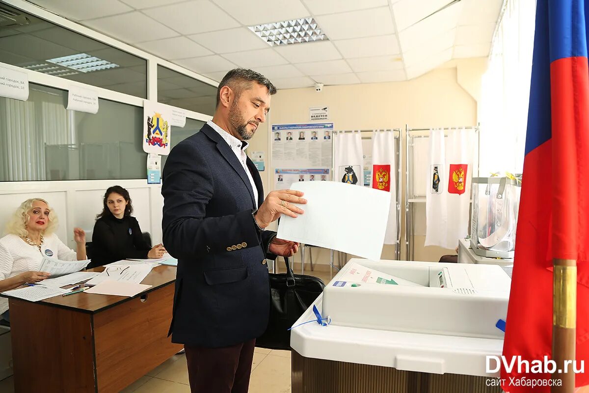 Выборы губернатора хабаровского края 2021. Когда выборы губернатора в хабаровском крае. Лдпр хабаровск. Когда выборы губернатора в хабаровском крае. Выборы губернатора хабаровского края 2021.
