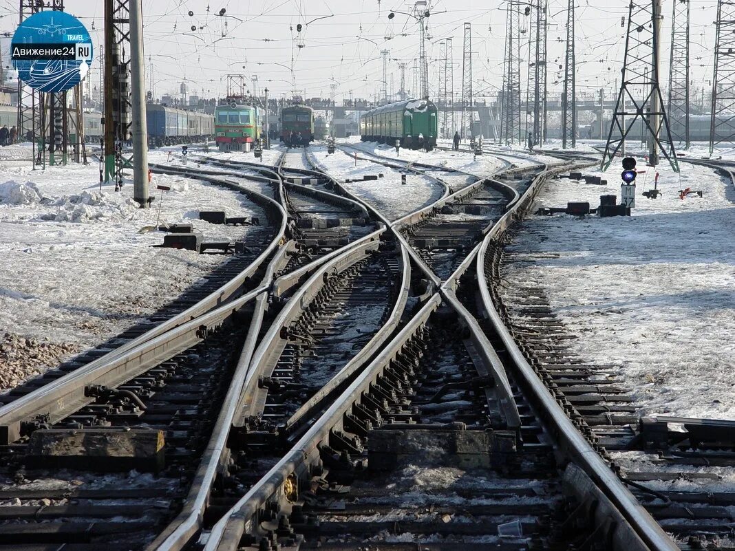 Стрелок железная дорога. Стрелка англичанка ЖД. Железнодорожные стрелки. Стрелочные рельсы. Стрелка на железной дороге.