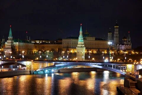 Почему москва красивая