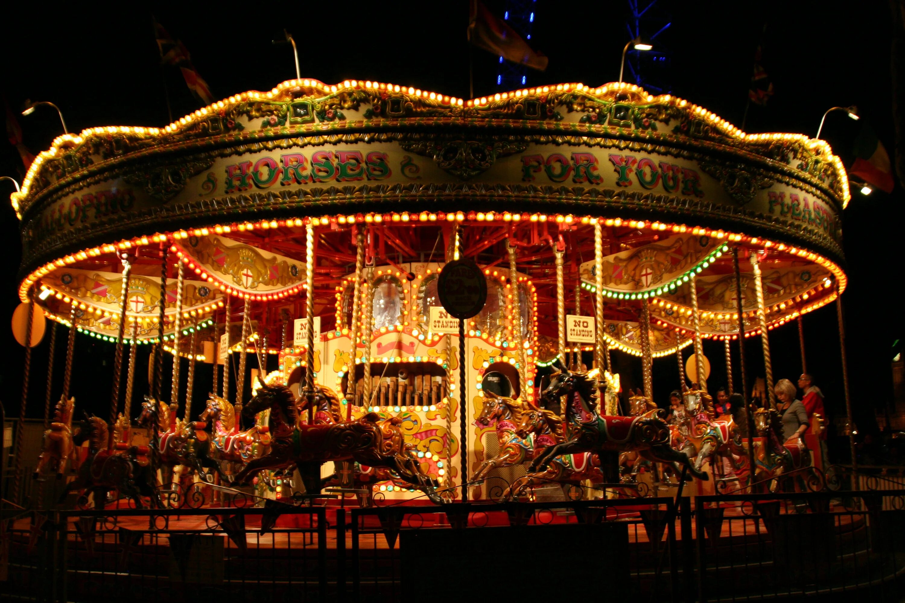 Carnival scenes. Мерри го раунд. Карусель. Карусель цирк. Merry go Round Карусель.