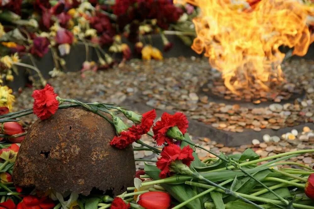 Память о Великой Отечественной войне. Памяти павших в Великой Отечественной войне. Вечный огонь память о войне.